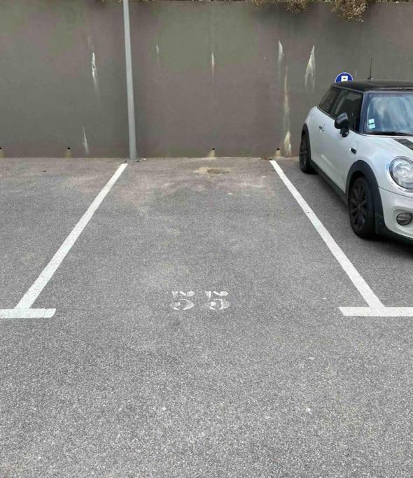 Parking Gratuit Grande Terrasse Proche Centre Ville 아작시오 외부 사진