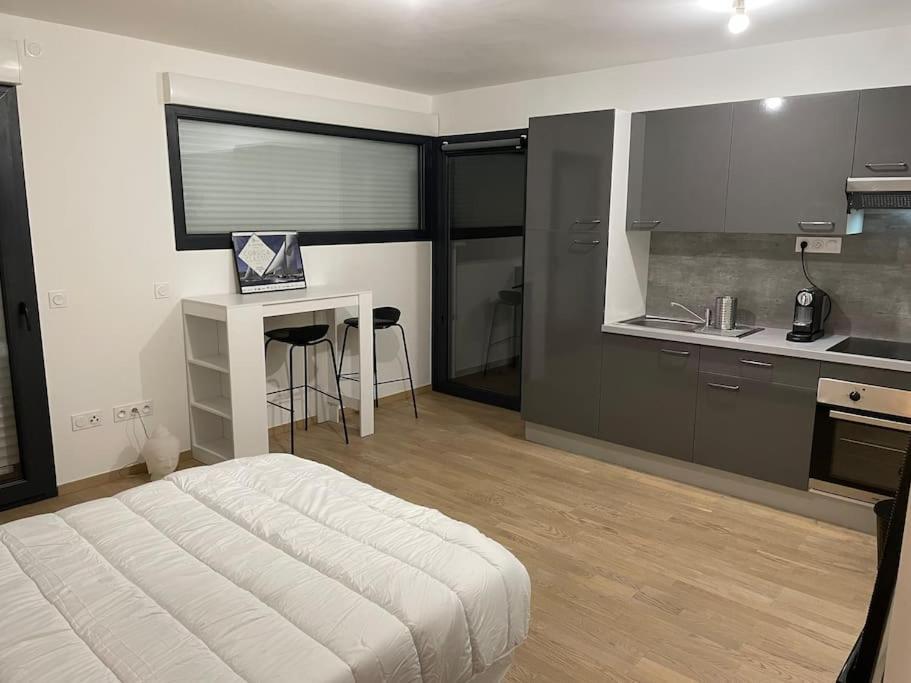 Parking Gratuit Grande Terrasse Proche Centre Ville 아작시오 외부 사진
